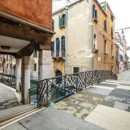Casa Lucatello - Nel Cuore Di Venezia Venice Exterior photo